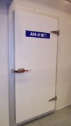 冷庫半埋門