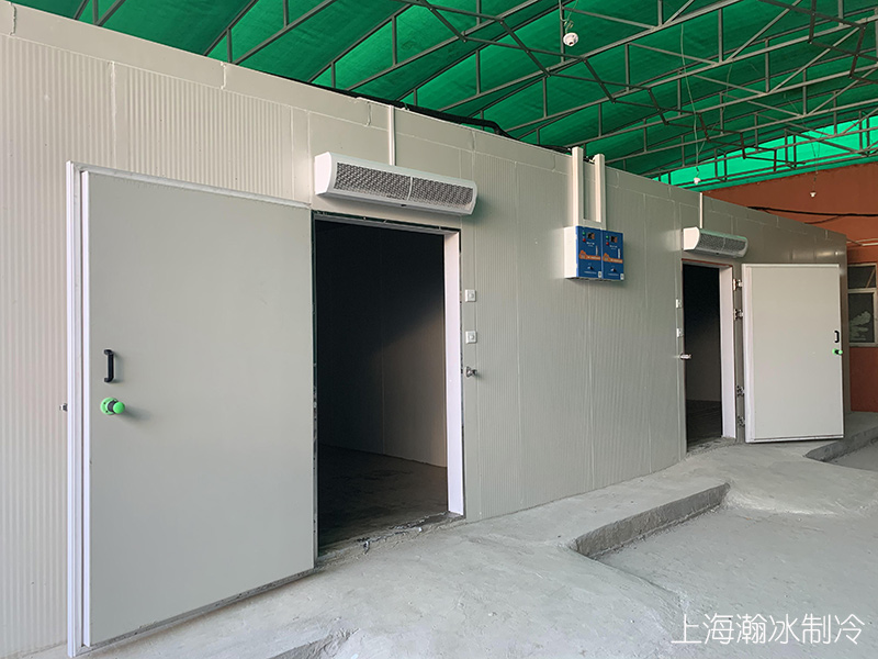 冷凍庫外側(cè)展示