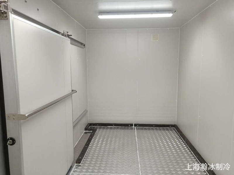 食堂酒店冷庫